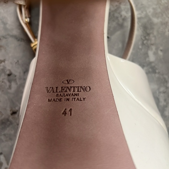 Valentino Garavani Patent High Heel Platform Slides, Size 41 New in Box $1,200 - Picture 6 of 11